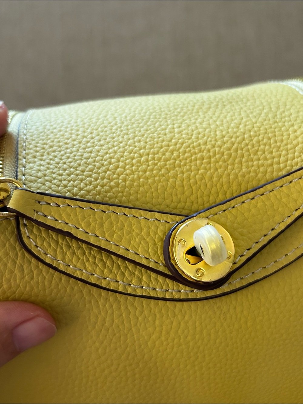18cm Chicken Yellow Leather Pillow Bag - Picture 6 of 9